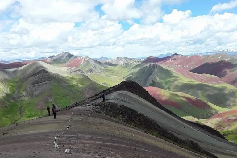 Palccoyo Rainbow Mountain (Day Trip) 3