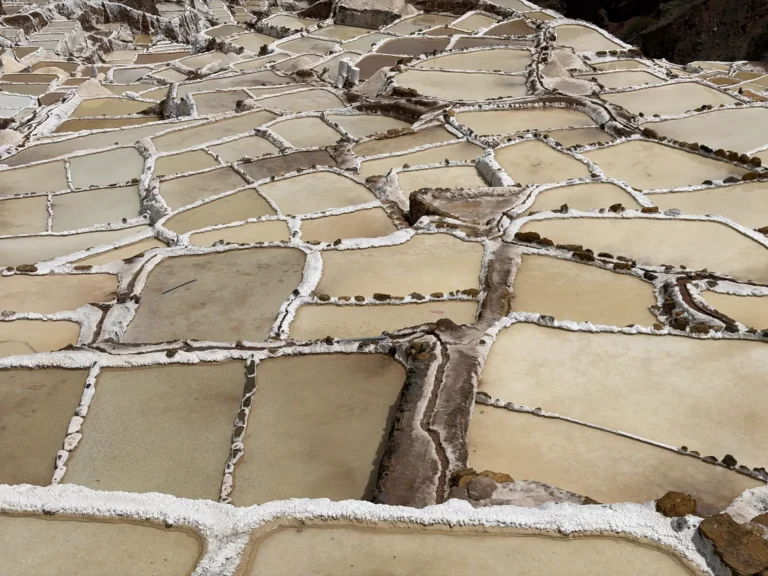 Poços de sal das Salinas de Maras